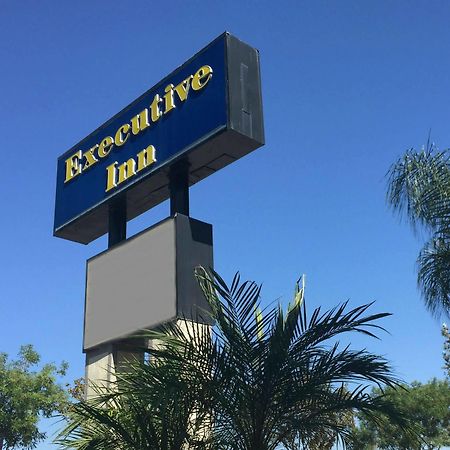 Anaheim Executive Inn & Suites Exterior foto