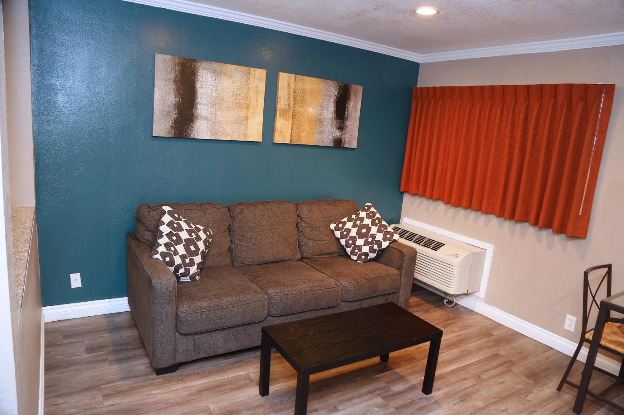 Anaheim Executive Inn & Suites Habitación foto