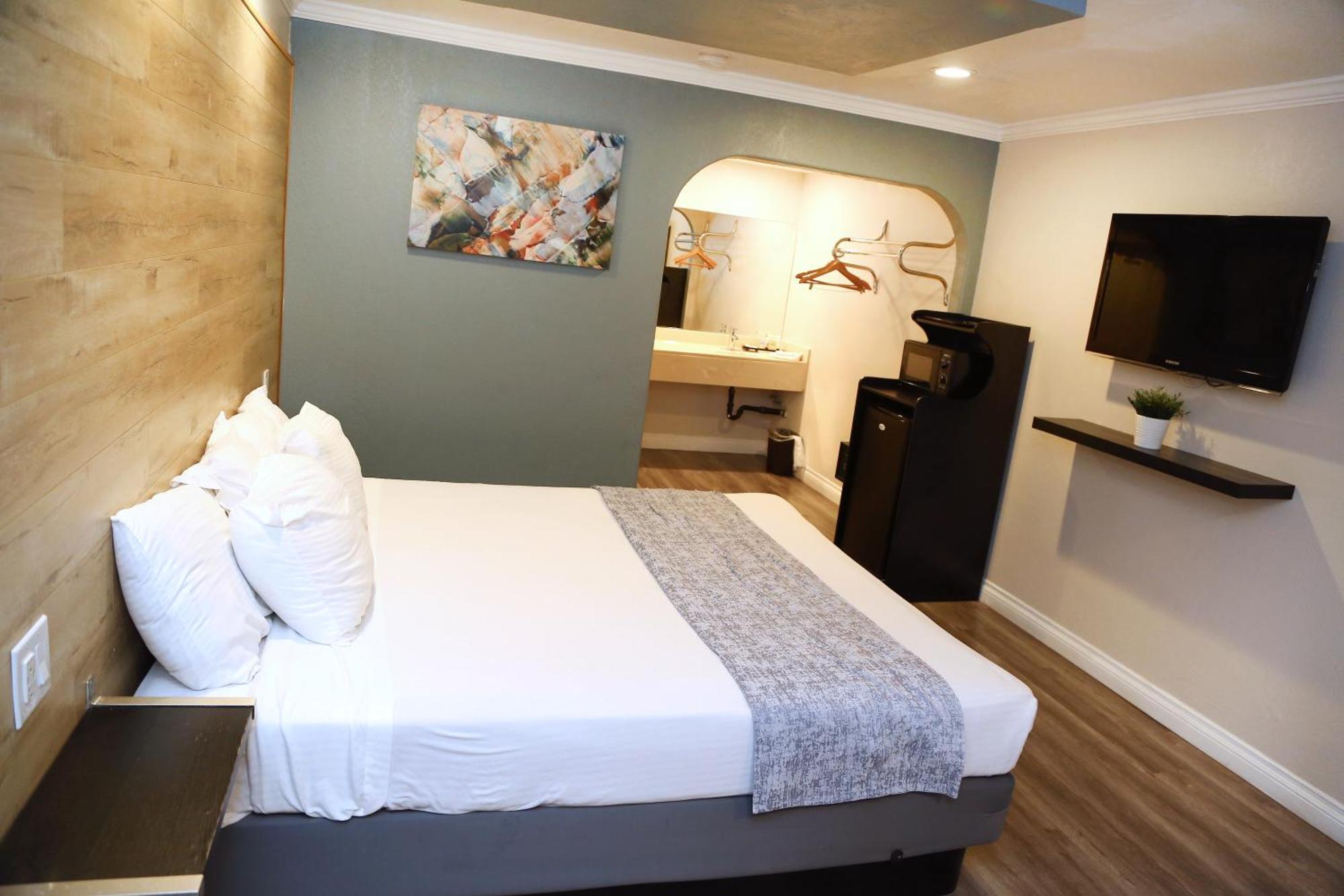 Anaheim Executive Inn & Suites Habitación foto
